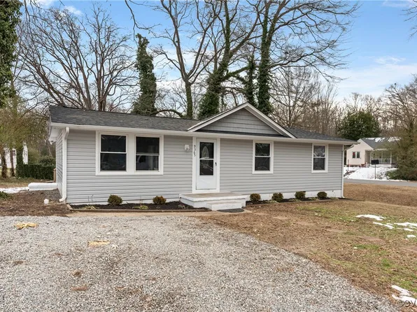 9365 Quinnford Blvd, North Chesterfield, VA 23237