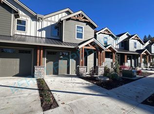 39775 Pleasant St, Sandy, OR 97055