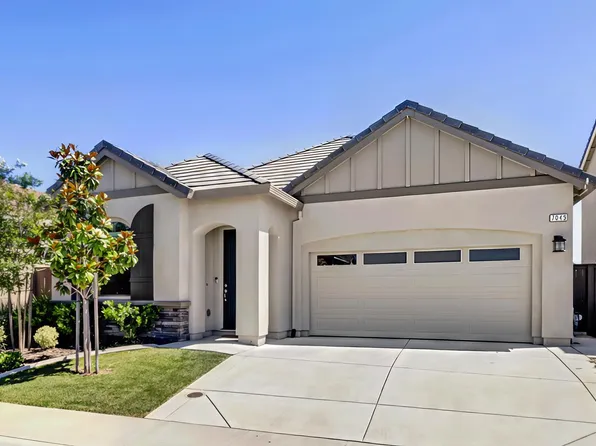 7049 Lakehaven Dr, Roseville, CA 95747