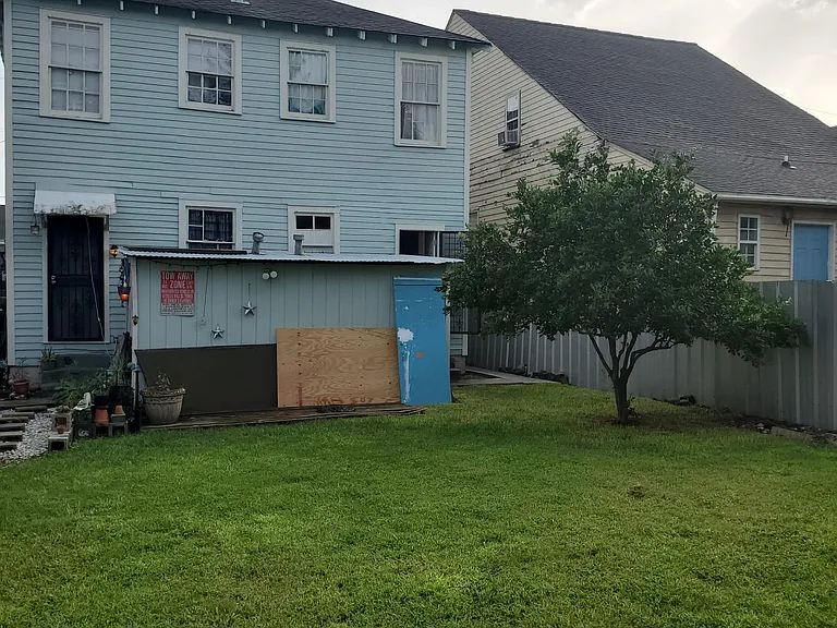 1507 Dumaine St — Photo 11