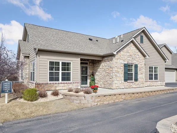24054 Rivers Edge Rd, Rogers, MN 55374