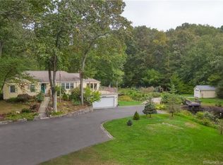 106 Boone Cir, Westbrook, CT 06498