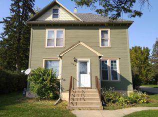 244 McKinley St, Emmons, MN 56029