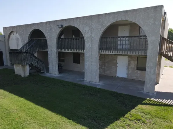 Tiger Rentals: Maverick Apartments, 3068B & 3062 Us Highway 24 #4, Beloit, KS 67420