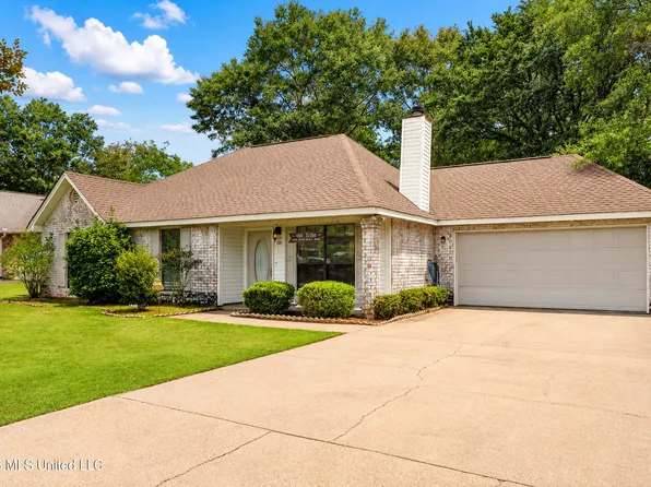 100 Berryhill Dr, Carriere, MS 39426