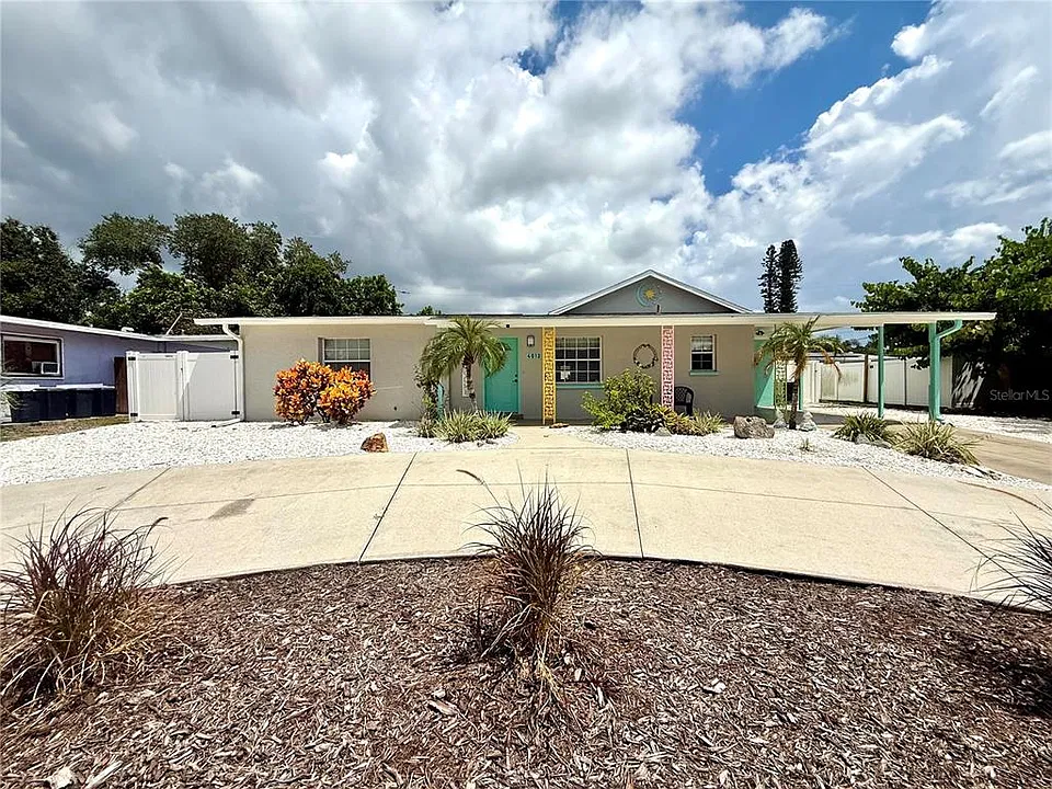 4013 52nd Street Ct W