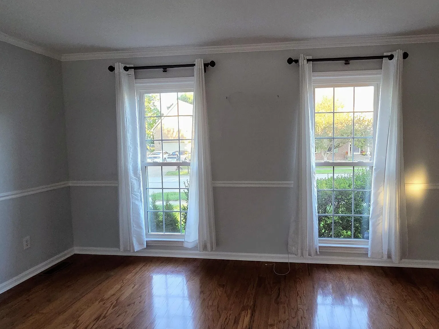 4 bed, 2.5 bath, 3148 sqft, $2,700 — Photo 4
