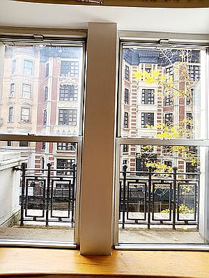 2nd image of 355 W 85th St APT 37