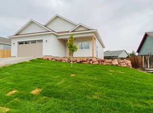 577 Ponderosa Cir, Parachute, CO 81635