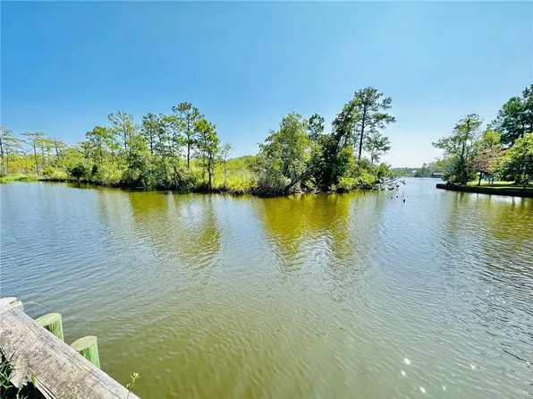 3977 Dawson Dr, Mobile, AL 36619