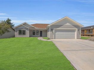216 S Gaar St, Lone Jack, MO 64070
