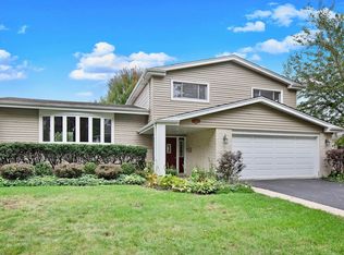 1350 Parkside Dr, Park Ridge, IL 60068