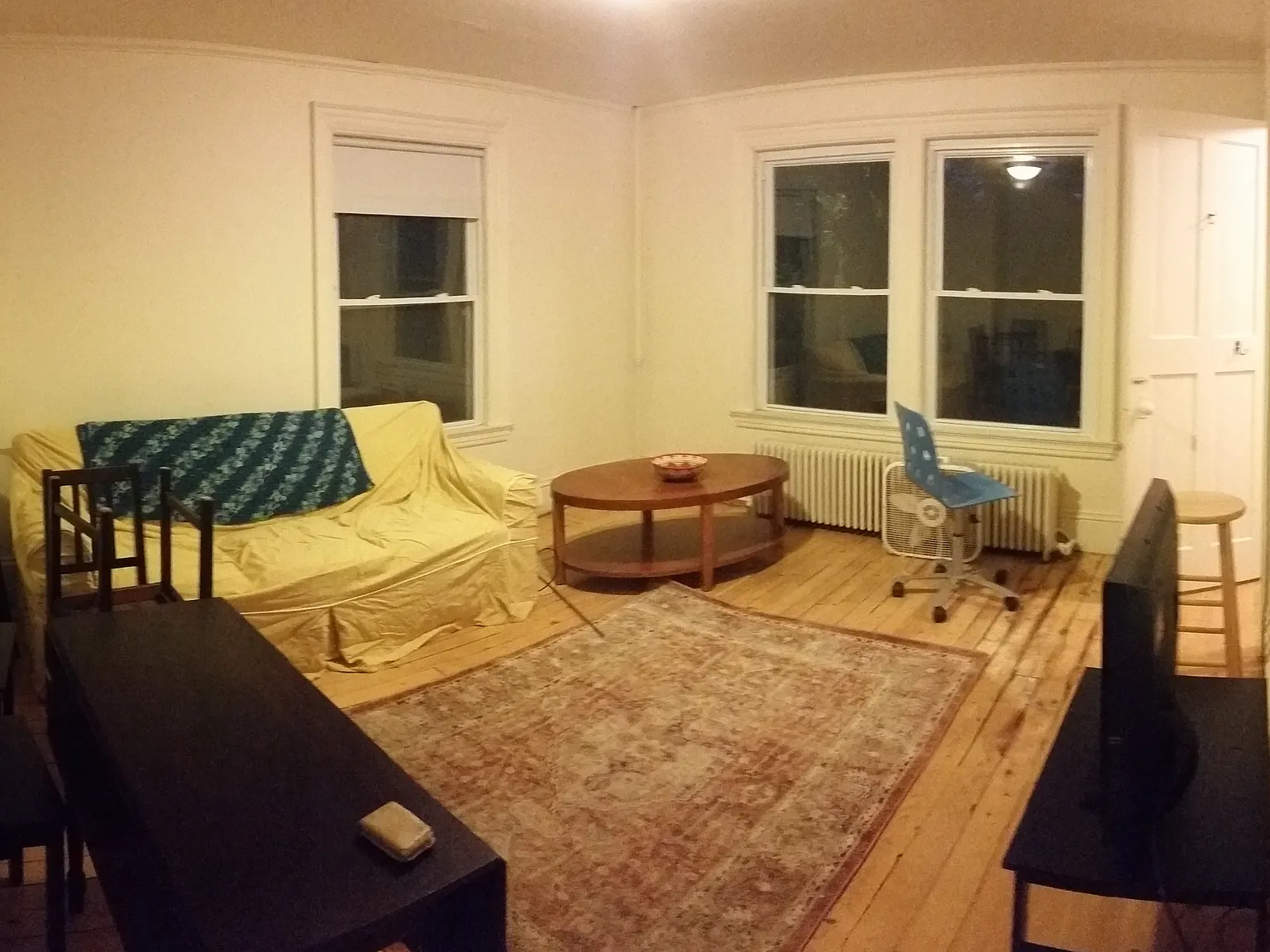 3 bed, 1218 sqft, $3,075 — Photo 4