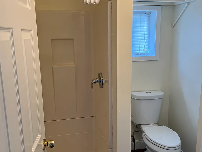 202 Pembroke St #18 — Photo 13
