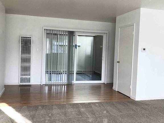 4th image of 8564 Cypress Ave #2