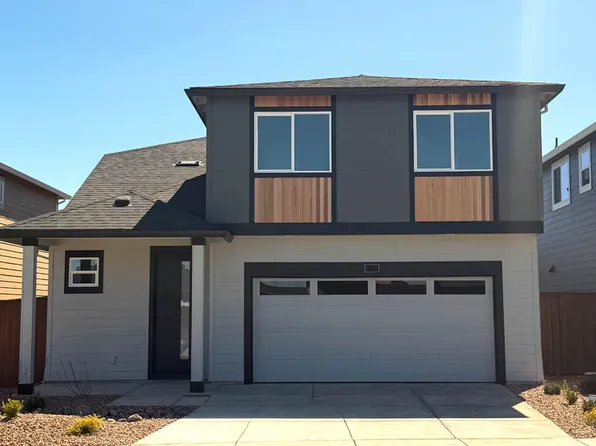 21552 SE Etna Pl, Bend, OR 97702