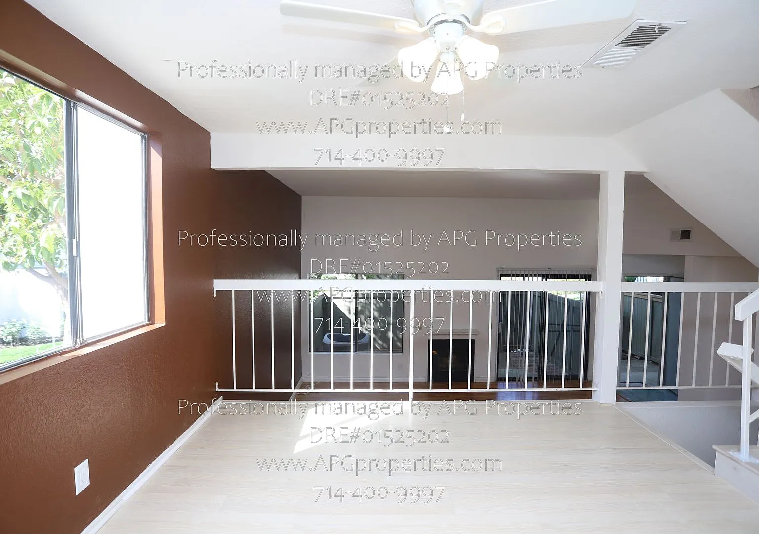 Newly refreshed! 3 Bedroom 2.5 Bath End Unit Townhome Centrally Located in Orange — Photo 3