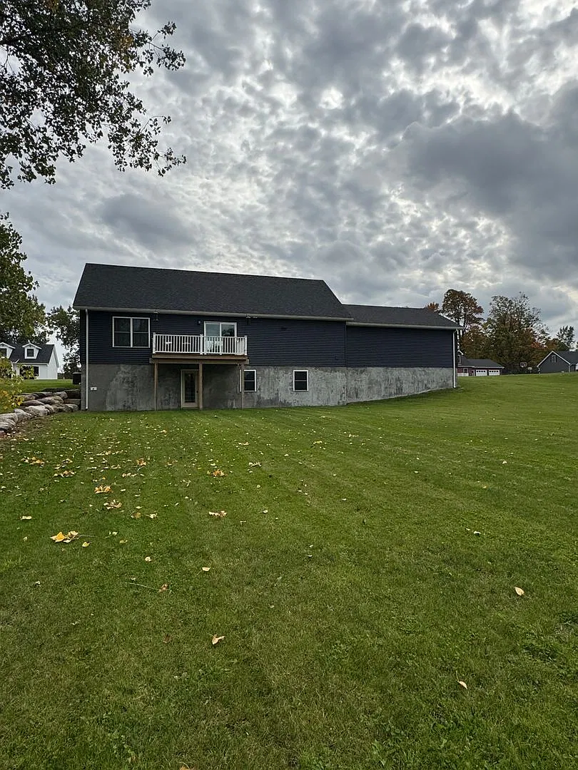 22193 Freedom Drive — Photo 4