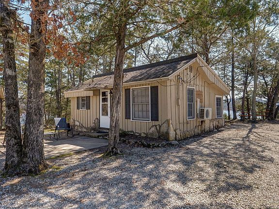 2nd image of 1715 Hideaway Road #H -9