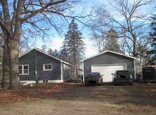 5408 Circle Dr, Muskegon, MI 49442