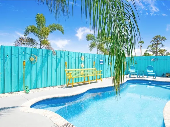 22 Illinois Rd, Lehigh Acres, FL 33936