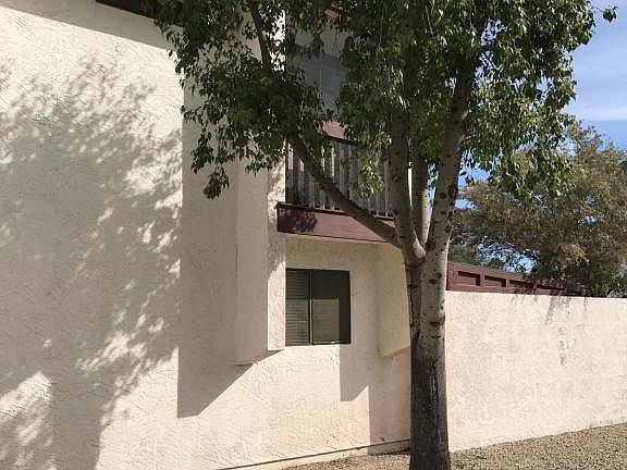 3rd image of 2844 E Waltann Ln Unit 1