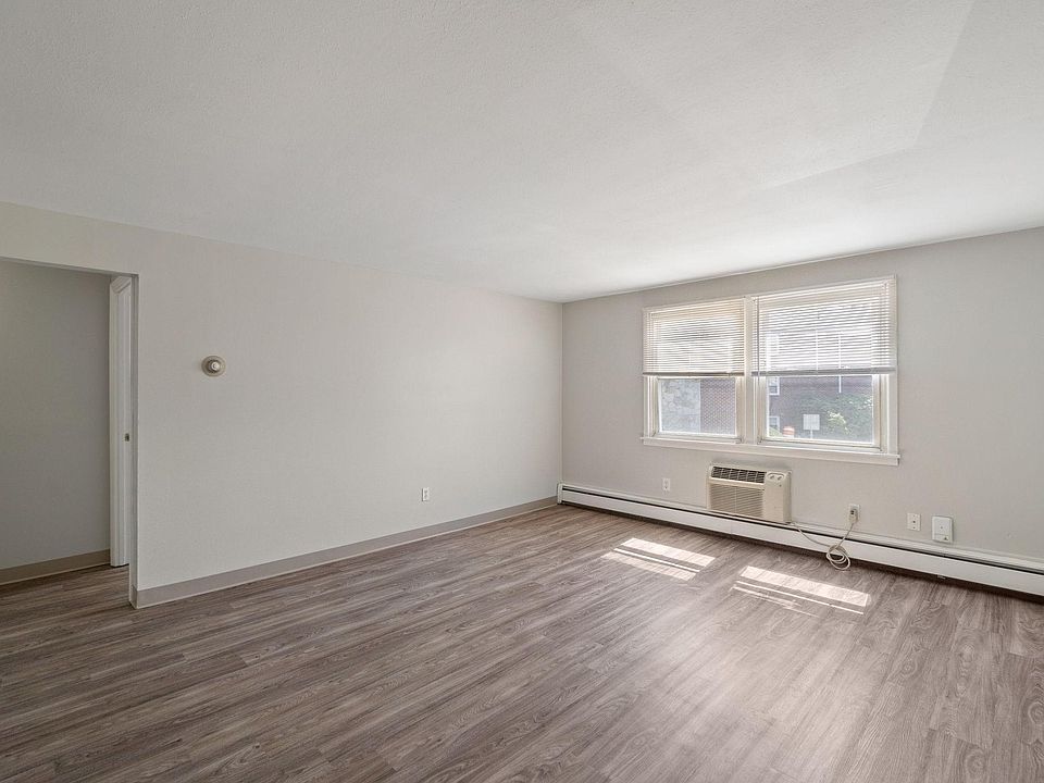 1st image of 268-05 Fruit Hill Ave #5
