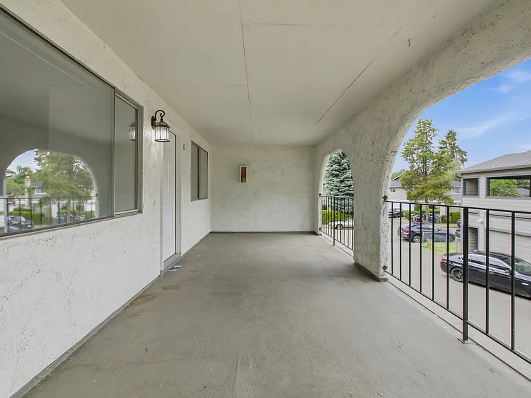 2406 N St NE #D — Photo 7