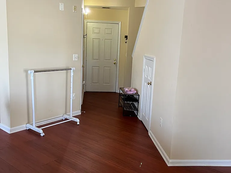 Main Entrance & Foyer