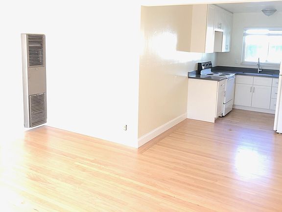 5th image of 1504 Sanchez Ave #10