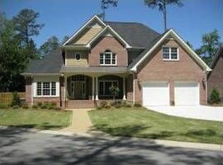 120 Kirkwood Rd, Fayetteville, NC 28303