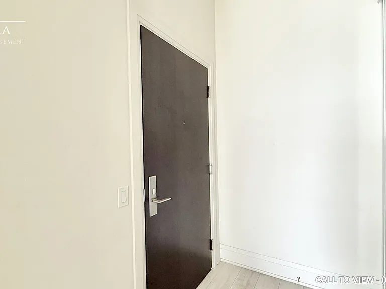 9000 Jane St #601 — Photo 8