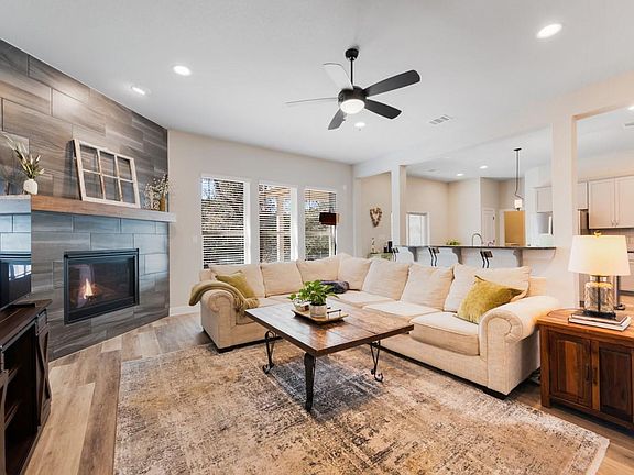 4th image of 309 Winchester Dr