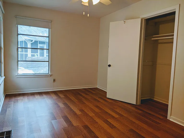 2709 S 2nd St — Photo 14