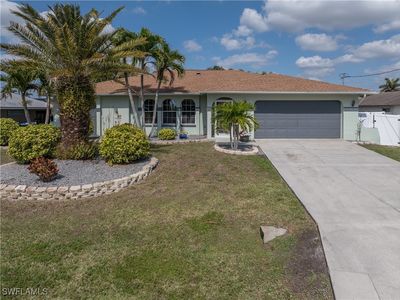 605 SE 24th St, Cape Coral, FL, 33990