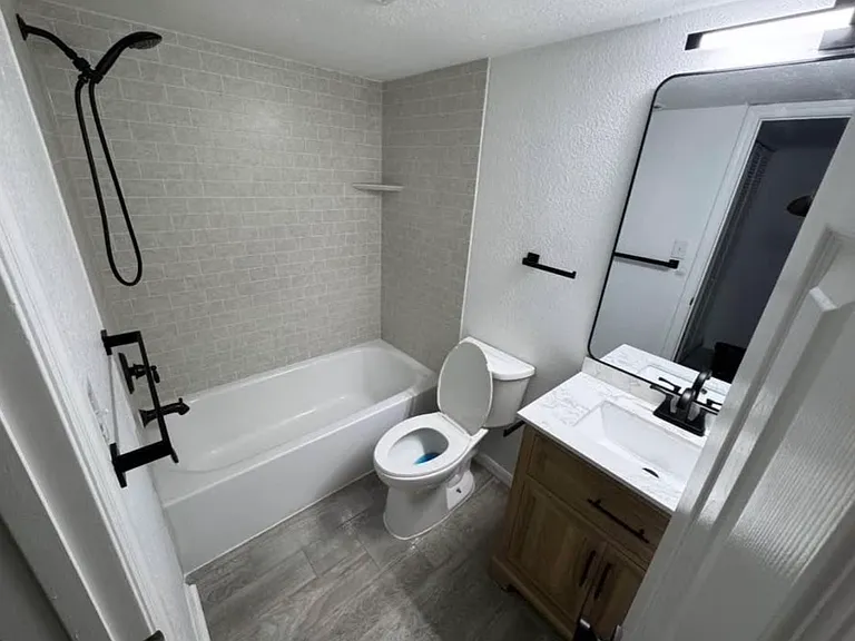 14516 Seaford Cir #201 — Photo 10