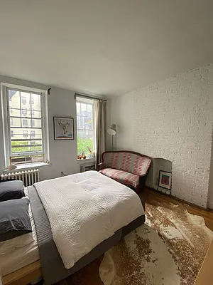 Rented by Waverly Realty Associates | media 11