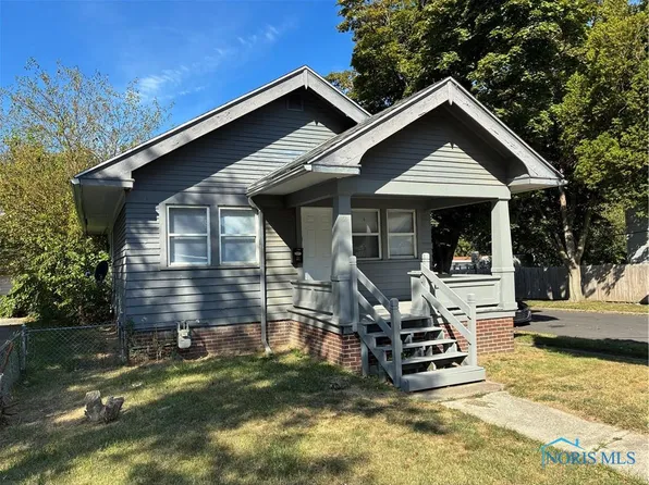 3821 Jackman Rd, Toledo, OH 43612