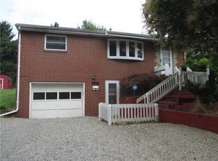 709 15th Ave, Beaver Falls, PA