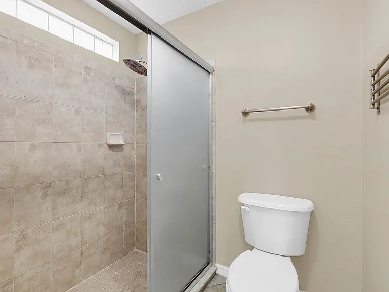 1422 Saffron Trl — Photo 20
