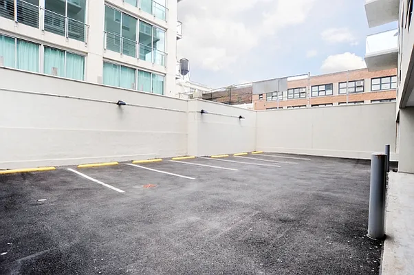 Rented by MNS | media 29