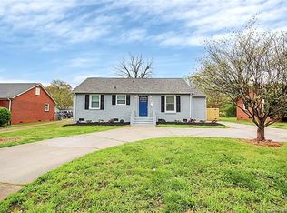 926 Clanton Rd, Charlotte, NC 28217