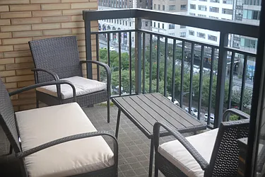 Rented by Avenue Real Estate