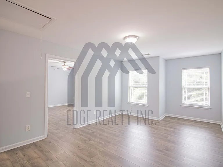 110 Spring Lakes Dr — Photo 21