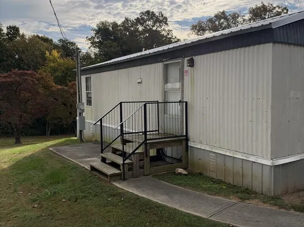 98C Evergreen Rd, Chatsworth, GA 30705