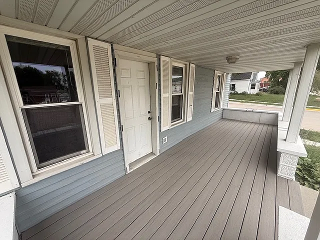 400 S Main St #1 — Photo 2