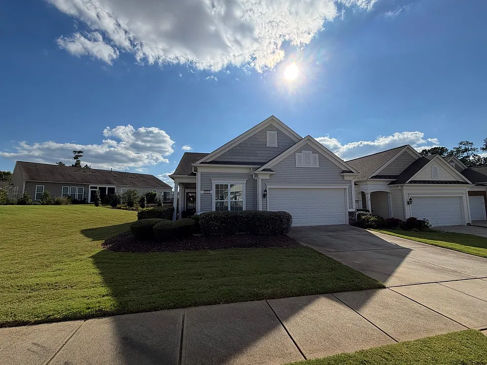 6527 Carolina Commons Dr