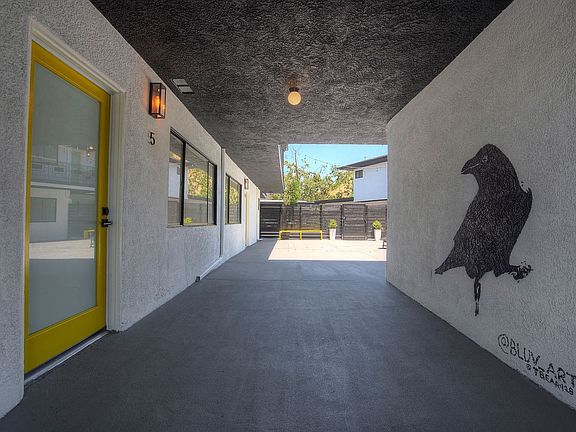 4th image of 337 S Avenue 60 APT 4