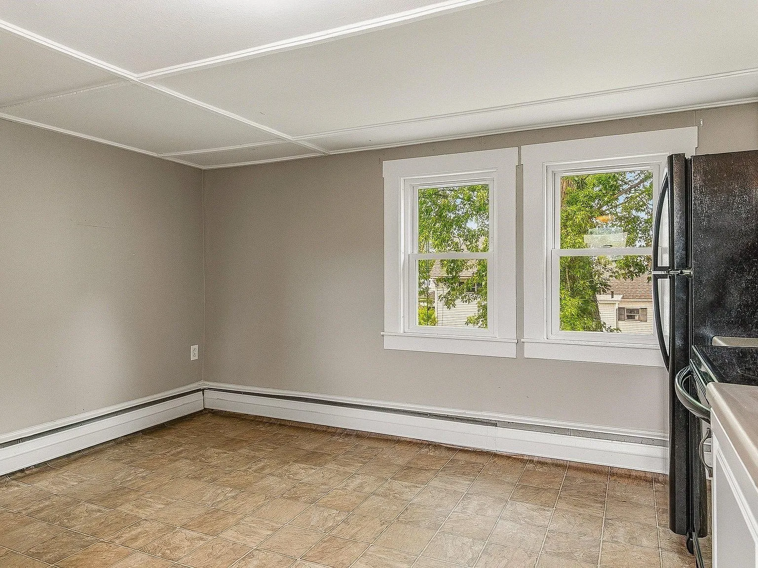 2 bed, 1.0 bath, 1000 sqft, $2,295 — Photo 3