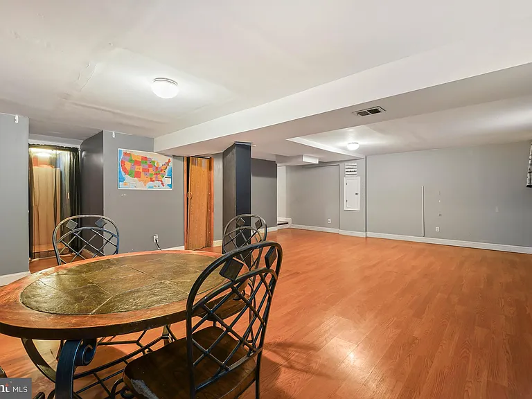 15957 Alameda Dr — Photo 26